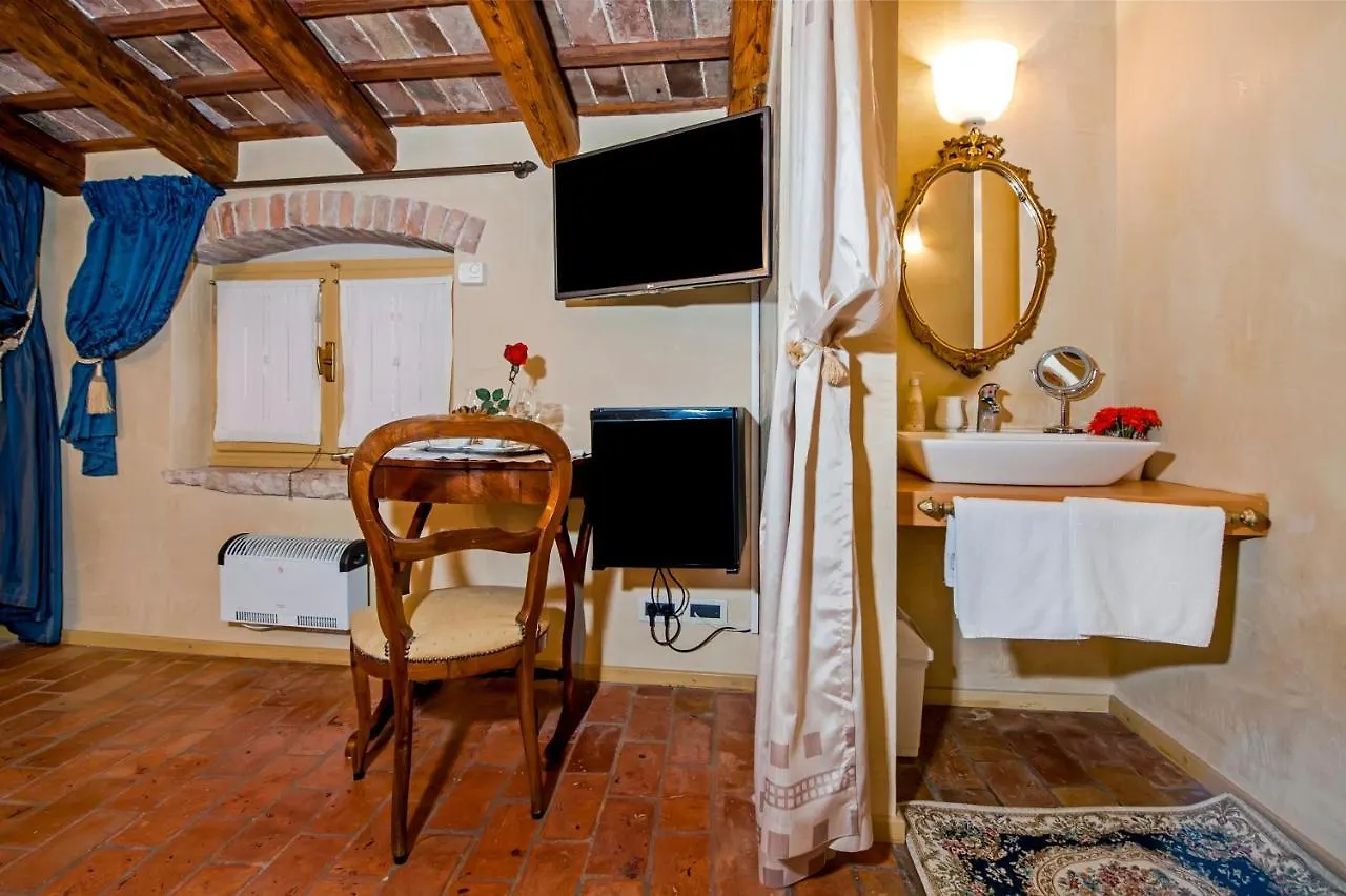Residence Porta Antica Centro Storico Rovigno 0*,  Croazia