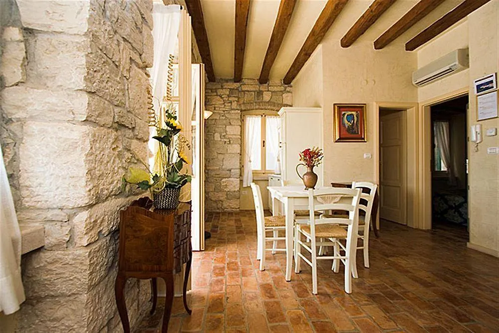 Appartamento Residence Porta Antica Centro Storico Rovigno