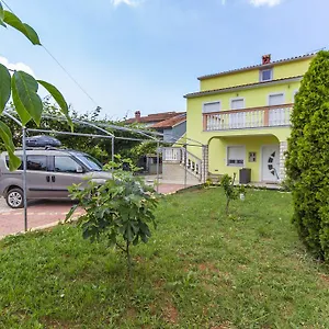 https://apartment-vilic.pula-hotels.org